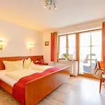 Hotel Familien- Und Wellnesshotel 
