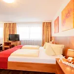 Hotel Familien- Und Wellnesshotel 