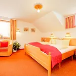 Hotel Familien- Und Wellnesshotel 