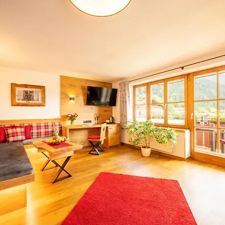 Hotel Familien- Und Wellnesshotel 