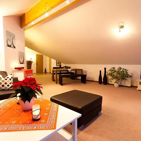 Viktoria Hotel 4*