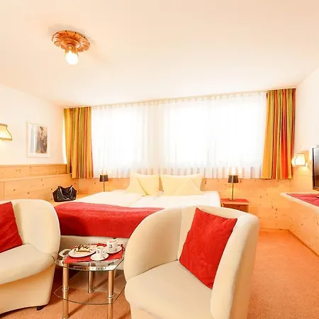 Hotel Familien- Und Wellnesshotel 