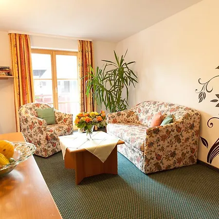 Hotel Familien- Und Wellnesshotel 
